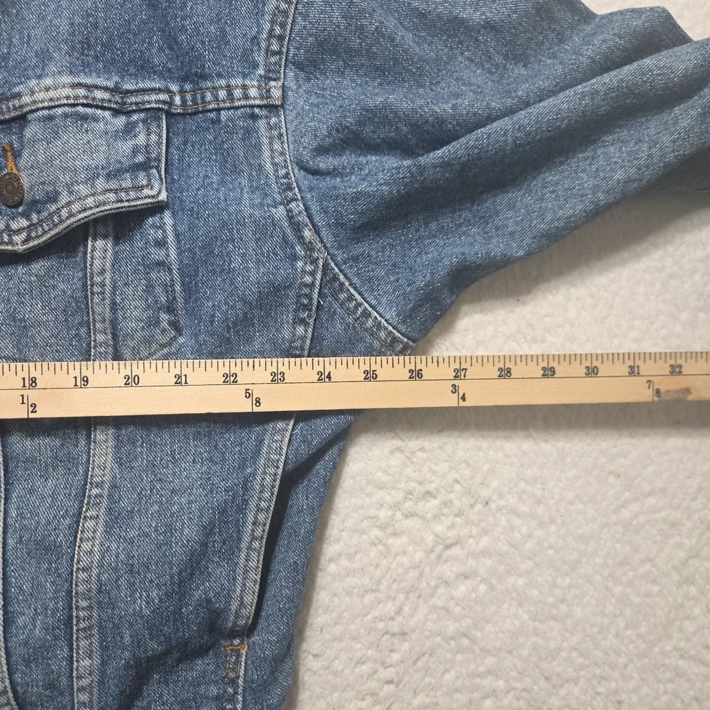 Levis has some